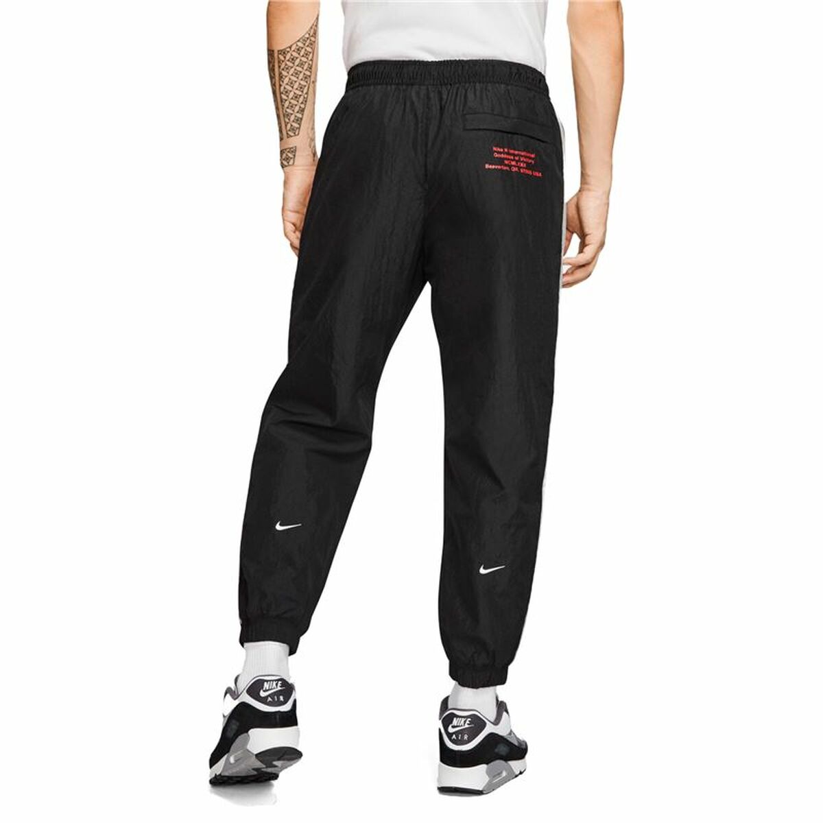 Nike Swoosh Kids' Track Pants - Black - product image 9