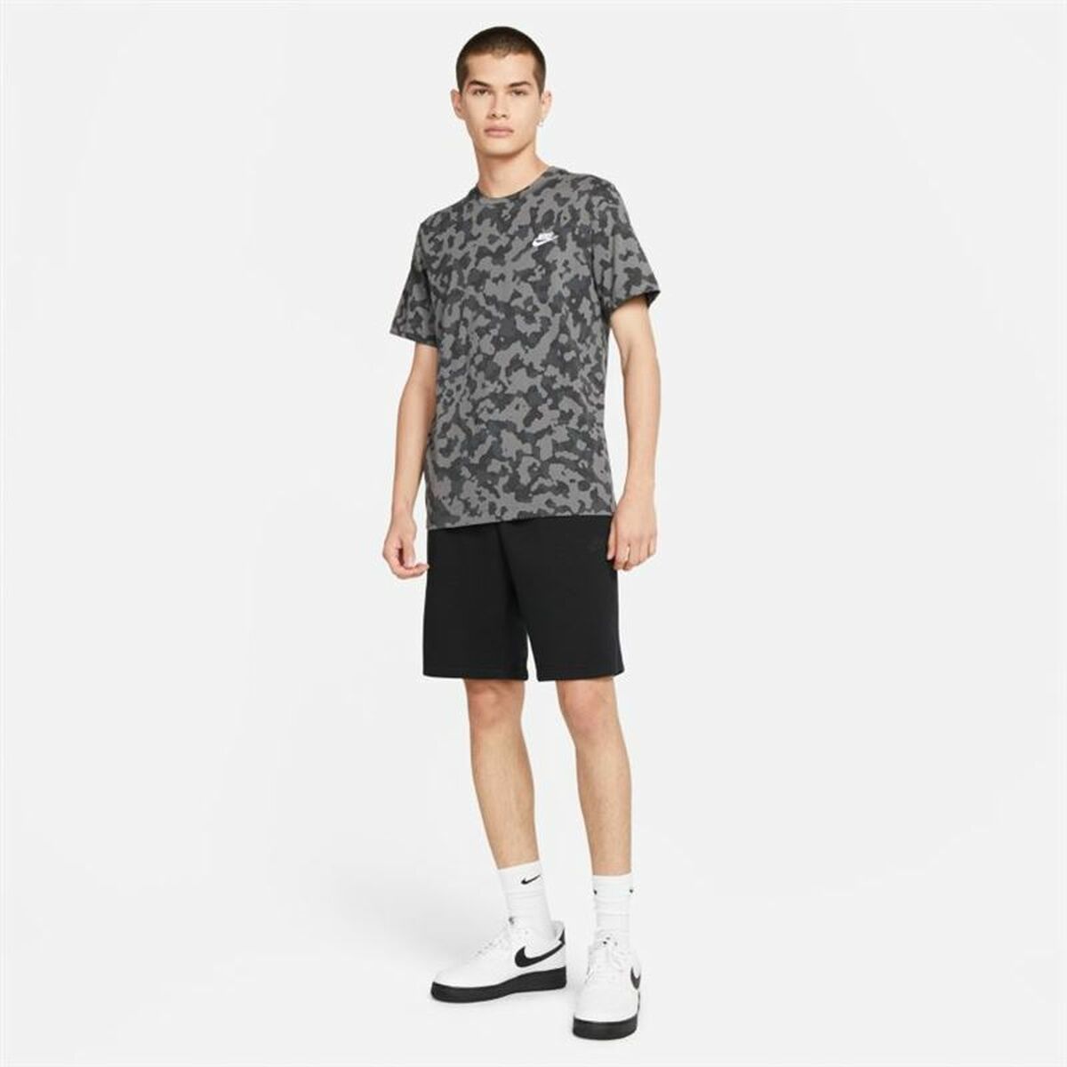 Nike Sportswear Men's T-Shirt - Dark Grey - product image 4