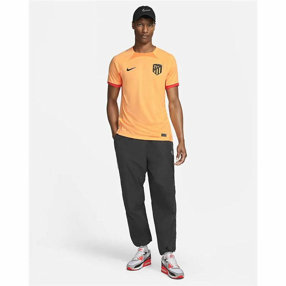 Nike Short-sleeved Atlético Madrid Men's Football Shirt - Orange - product image 6
