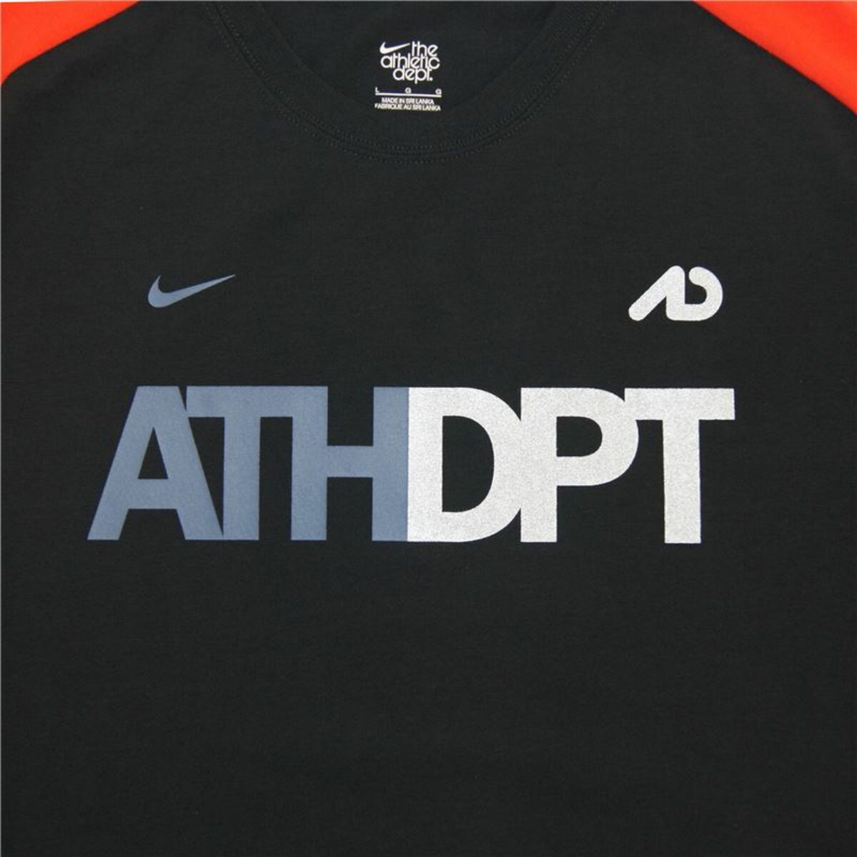 Nike Sportswear Men's T-Shirt - Black - product image 9
