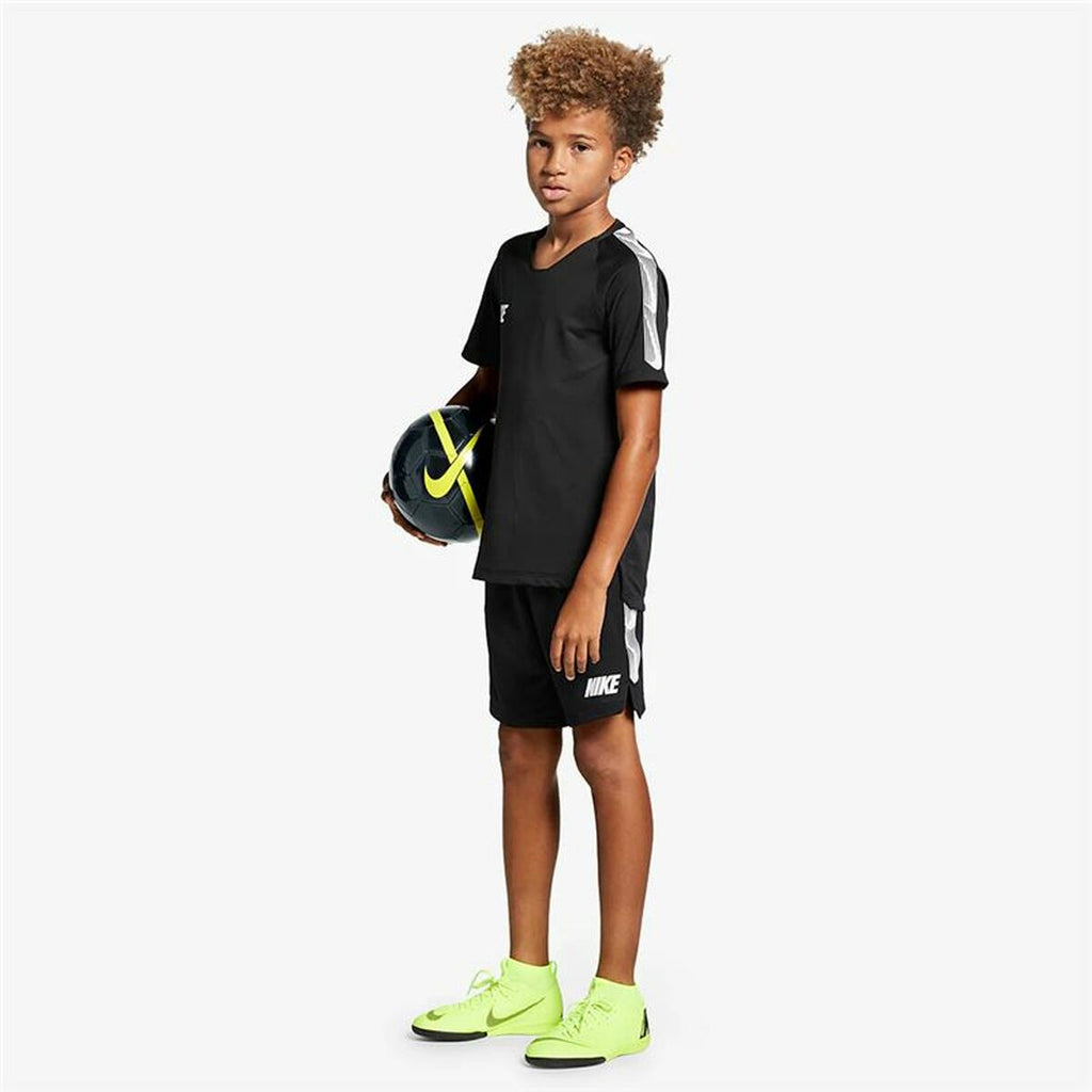 Nike Breathe Dri-FIT Squad Boys' T-Shirt - Black - product image 9