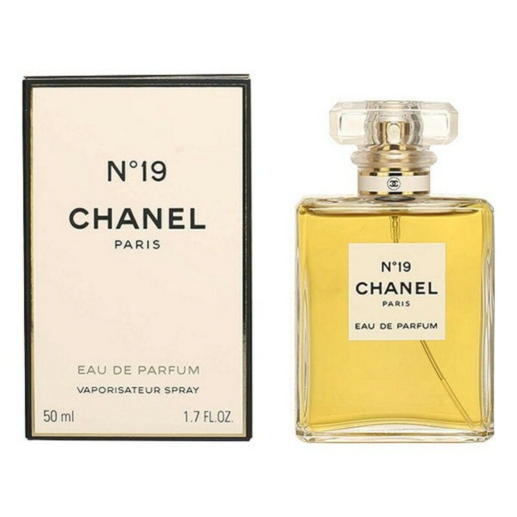Chanel Nº 19 Eau de Parfum for Women - product image 3