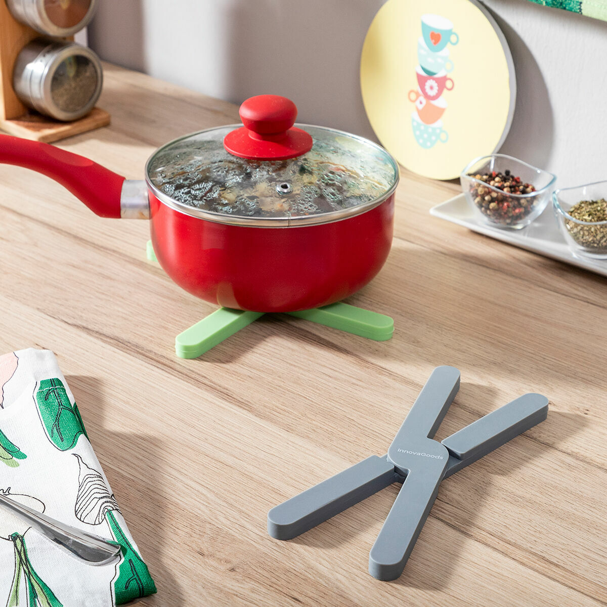 InnovaGoods Individual Klappbar Silicone Trivet Folvet – Produktansicht 3