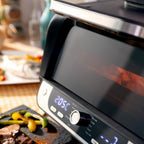 InnovaGoods Heißluftfritteuse mit Grill, Zubehör & Recipe Book Fryinn 12-in-1 6000 Schwarz – Produktansicht 9