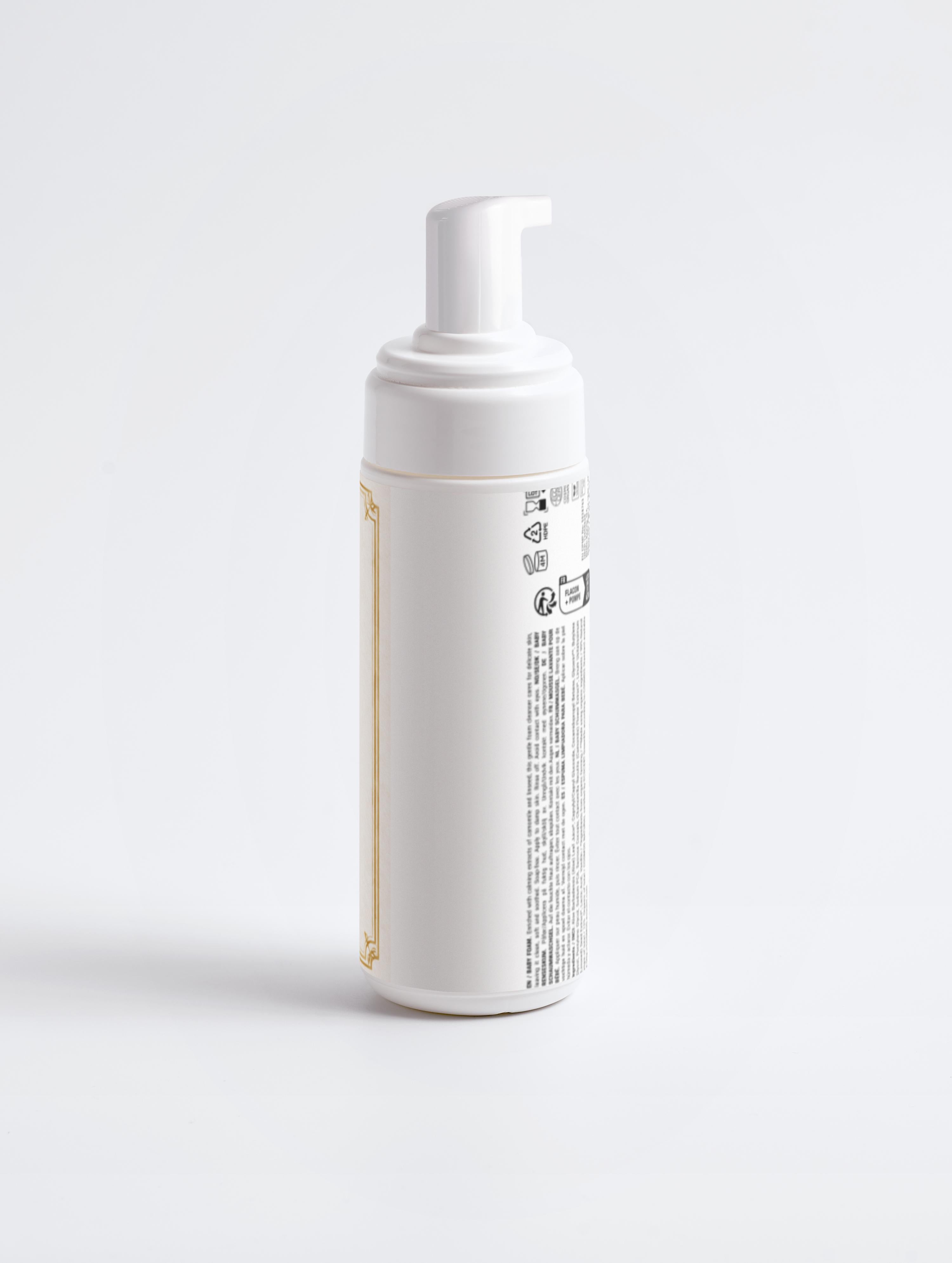 BYAG. Baby Sanfter Reinigungsschaum – Produktansicht 2