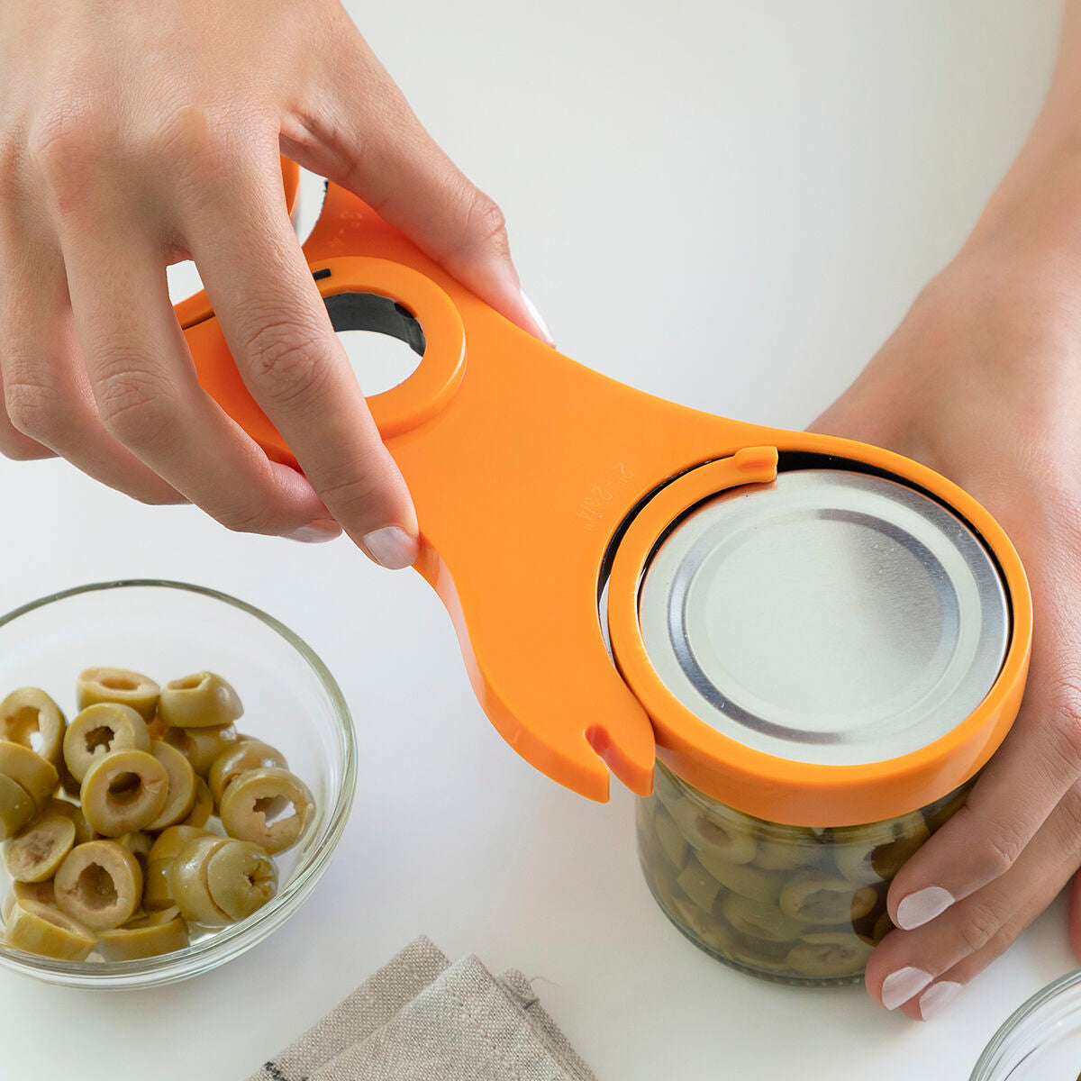 InnovaGoods 5-in-1 Multi-Purpose Jar Opener – Produktansicht 4