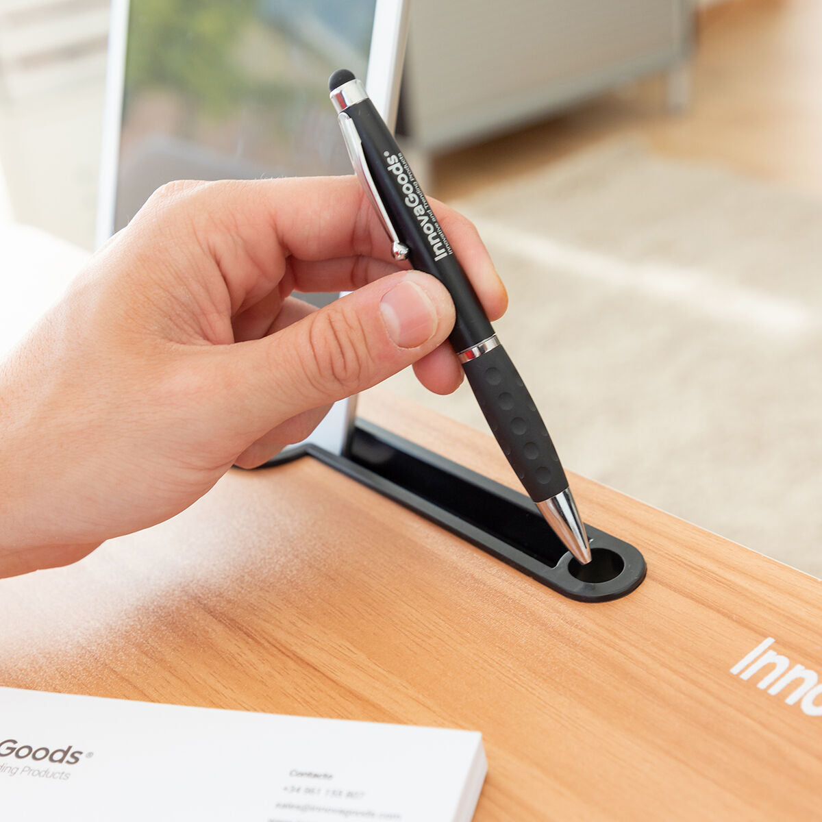 InnovaGoods Multifunction Foldable Beistelltisch Muvisk – Produktansicht 6