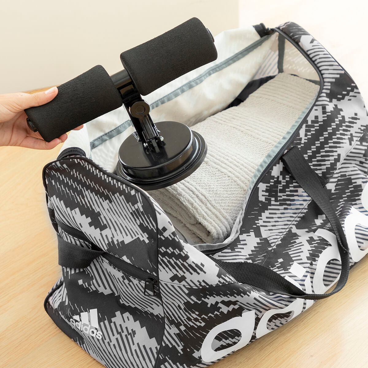 Sit-up Bar für Abdominals mit Suction Pad & Trainingsanleitung CoreUp InnovaGoods – Produktansicht 8