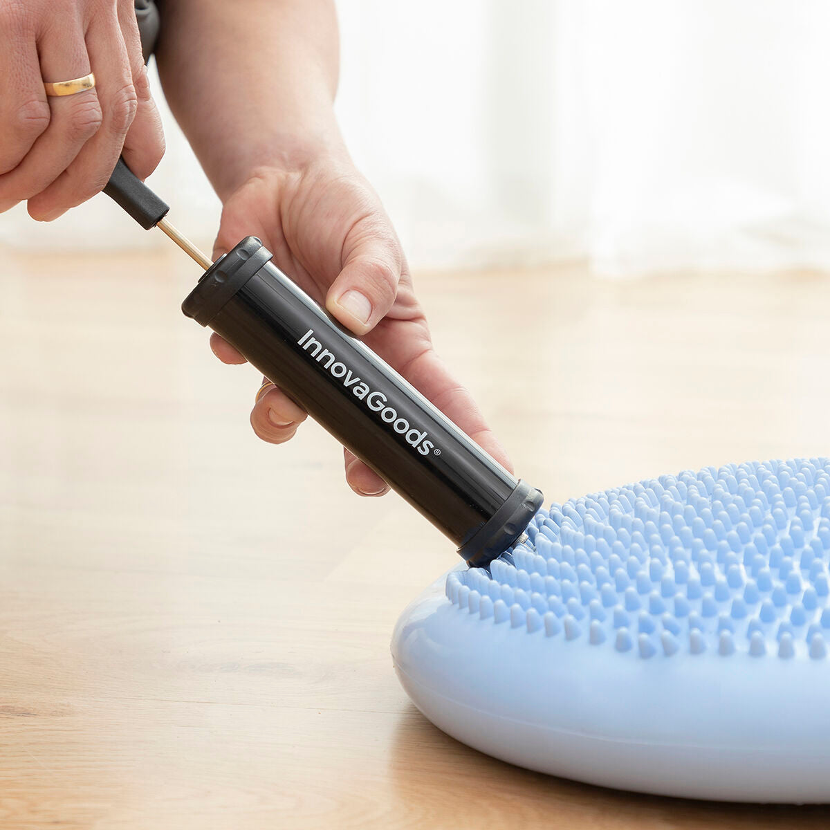 InnovaGoods Balance Kissen mit Inflation Pump Cushport – Produktansicht 5