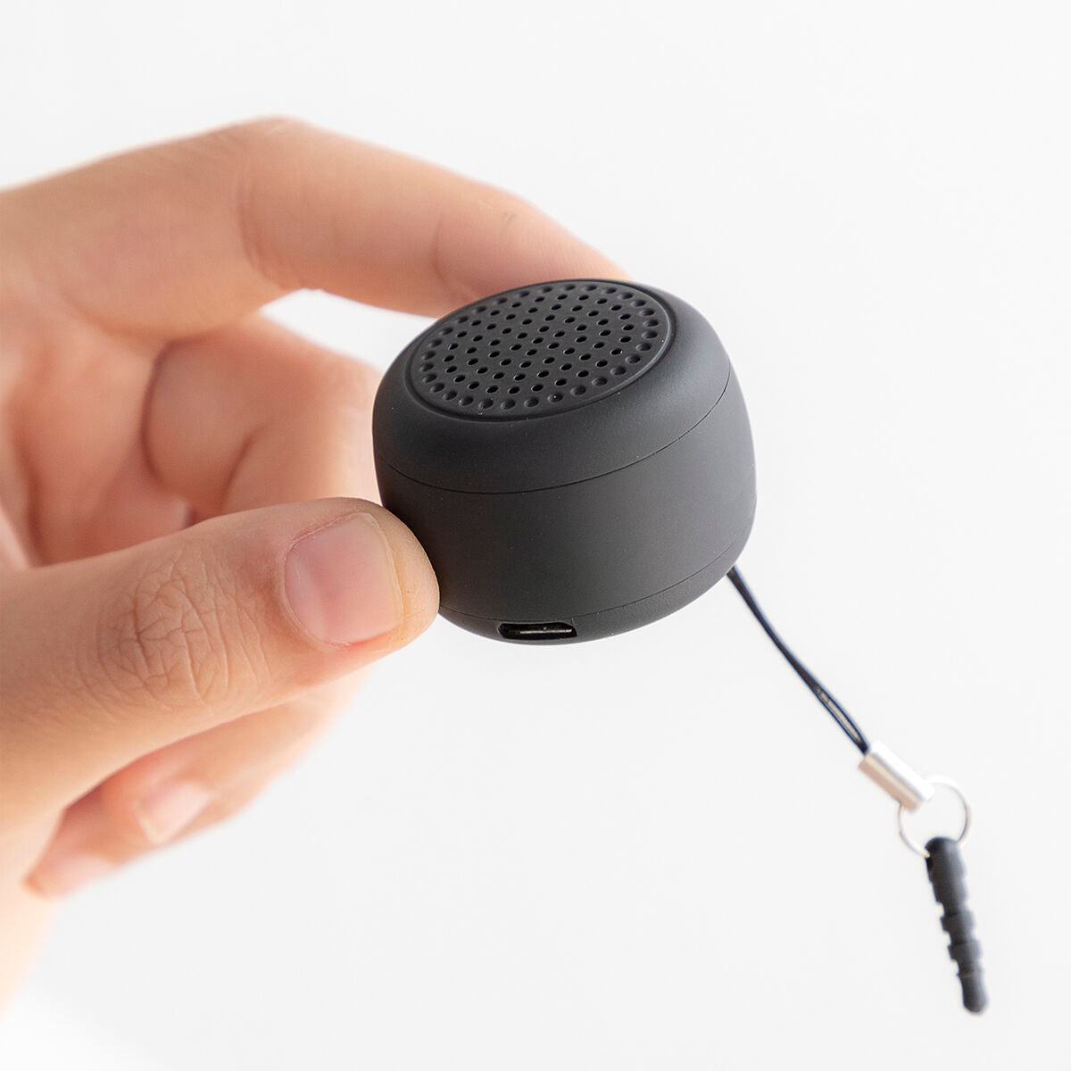 InnovaGoods Wiederaufladbar Tragbar Kabellos Mini Lautsprecher Miund – Produktansicht 7