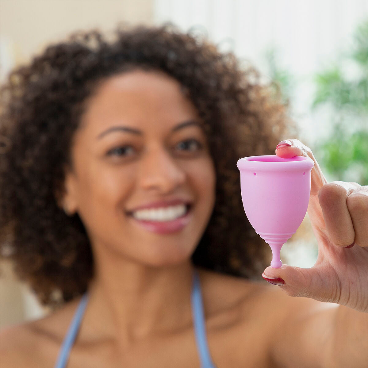 InnovaGoods Menstrual Cup mit Zubehör Kuppy – Produktansicht 3