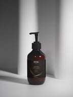 BYAG. Herren Seidiges Körperserum – Jojoba Oil – Produktansicht 4