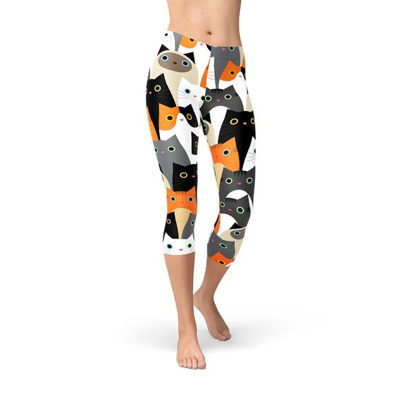 All Over Print Cats Women's Capri Leggings