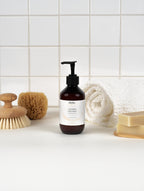 BYAG. Seidige Handcreme – Spices & Sandalwood – Produktansicht 5