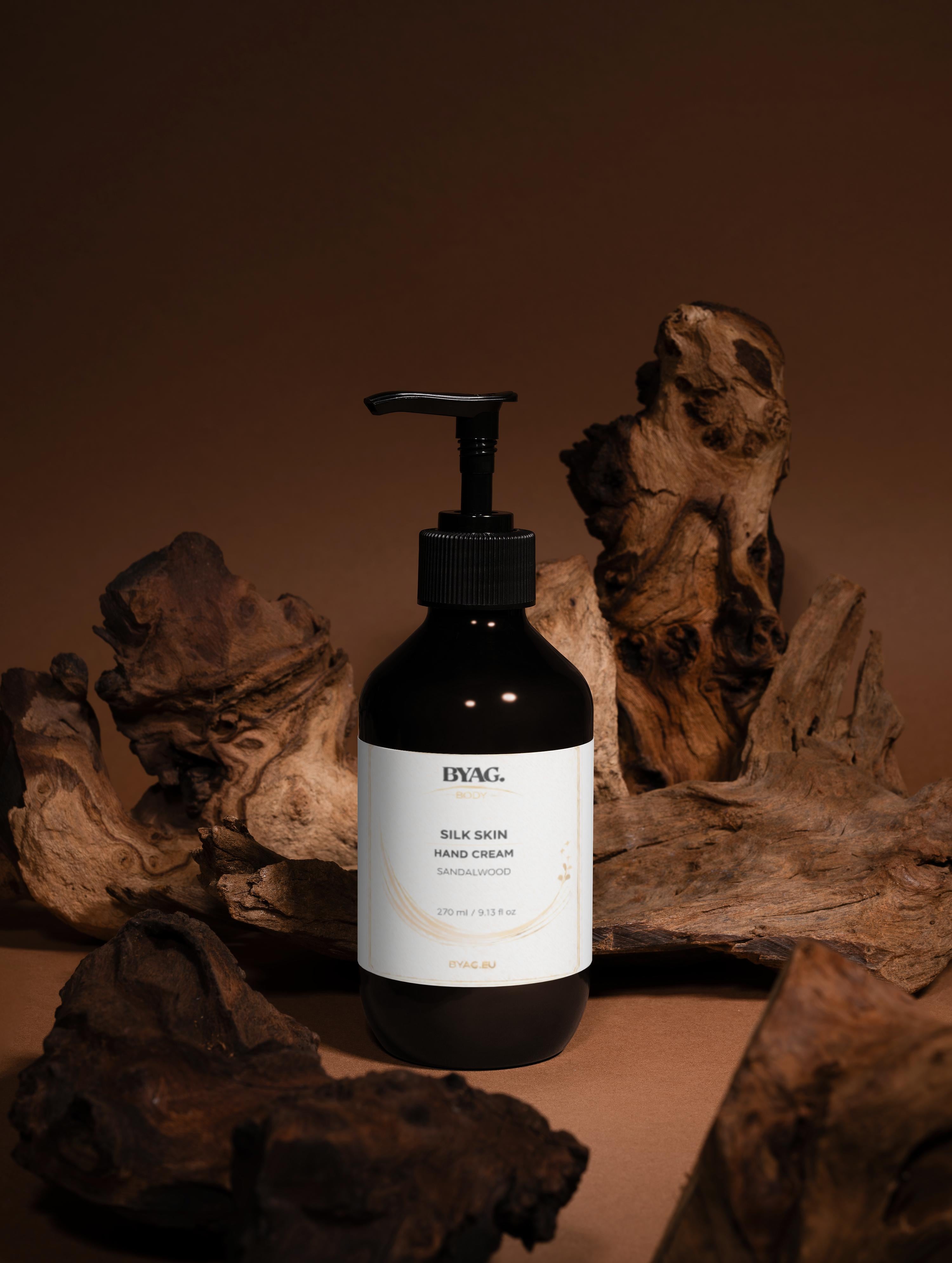 BYAG. Seidige Handcreme – Spices & Sandalwood – Produktansicht 3
