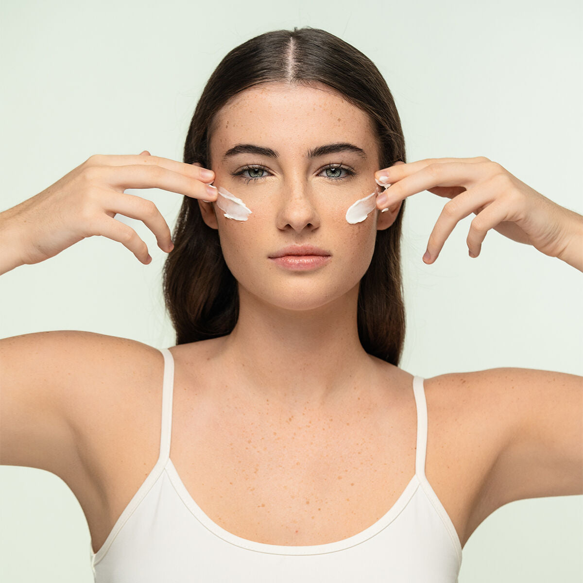 InnovaGoods Feuchtigkeitspflege fürs Gesicht CBD Zencare 50 ml – Produktansicht 4