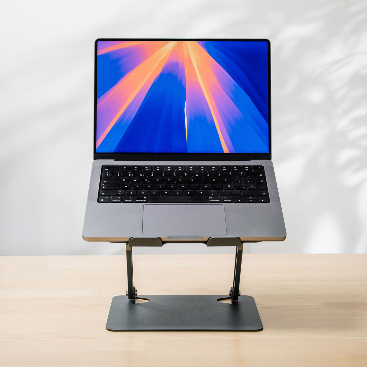 InnovaGoods Klappbar & Verstellbar Notebook Stand Lastan – Produktansicht 1