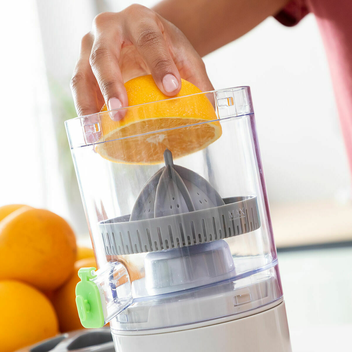 InnovaGoods Wiederaufladbar Automatischer Entsafter Juisso – Produktansicht 5